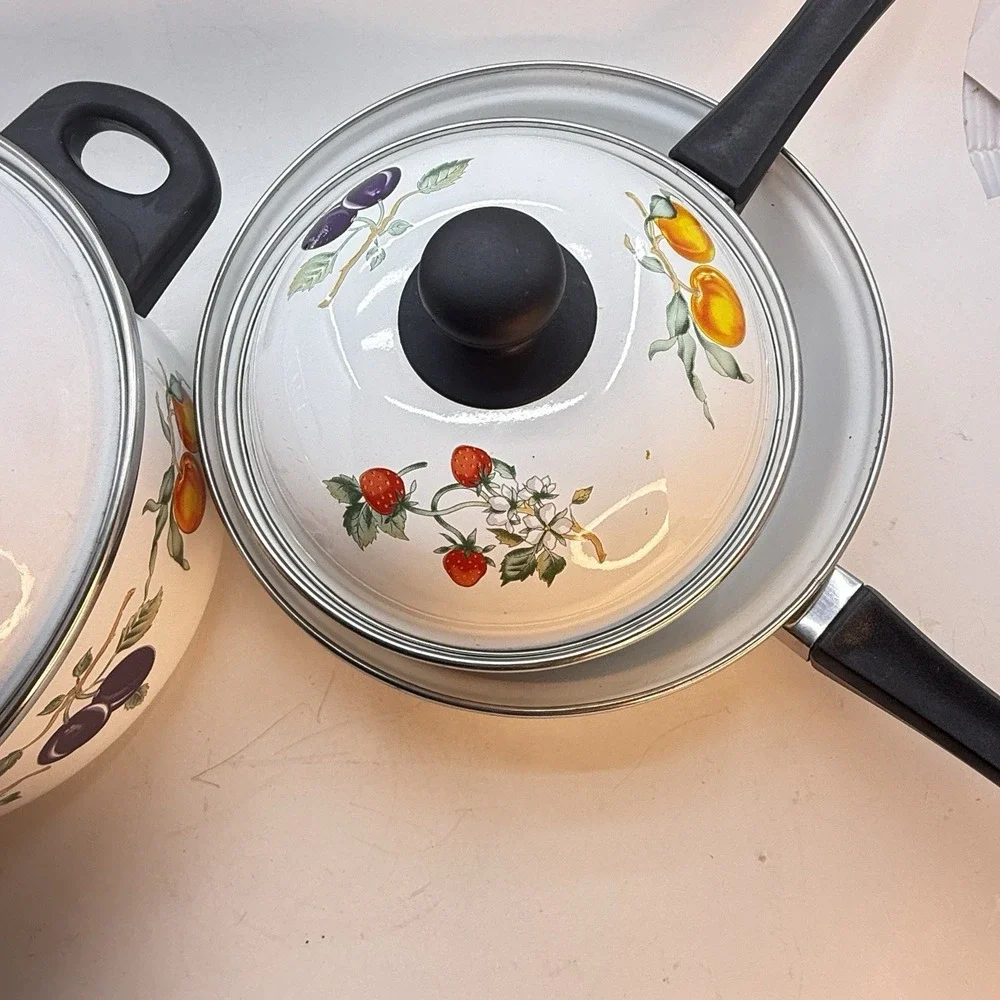 Vintage Tabletops Unlimited Dulcie Enamelware Cookware Set Fruit Motif 3 Pc